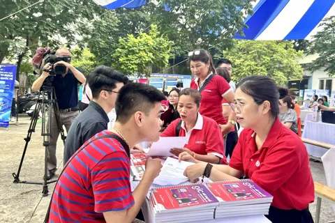 Trên 1.600 chỉ tiêu việc làm tại Ngày hội Tư vấn và giao dịch việc làm phường Cầu Giấy