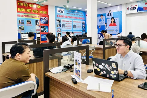 Thị trường lao động Hà Nội cuối năm: Nhiều ngành nghề “khát” nhân lực