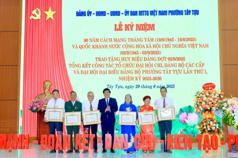 Phường Tây Tựu quyết tâm thực hiện khát vọng phát triển toàn diện và bền vững
