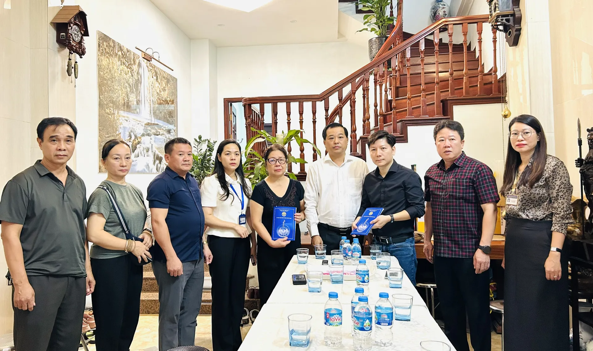 Hà Nội tiếp tục hỗ trợ gia đình nạn nhân vụ cháy tại phường Văn Miếu – Quốc Tử Giám