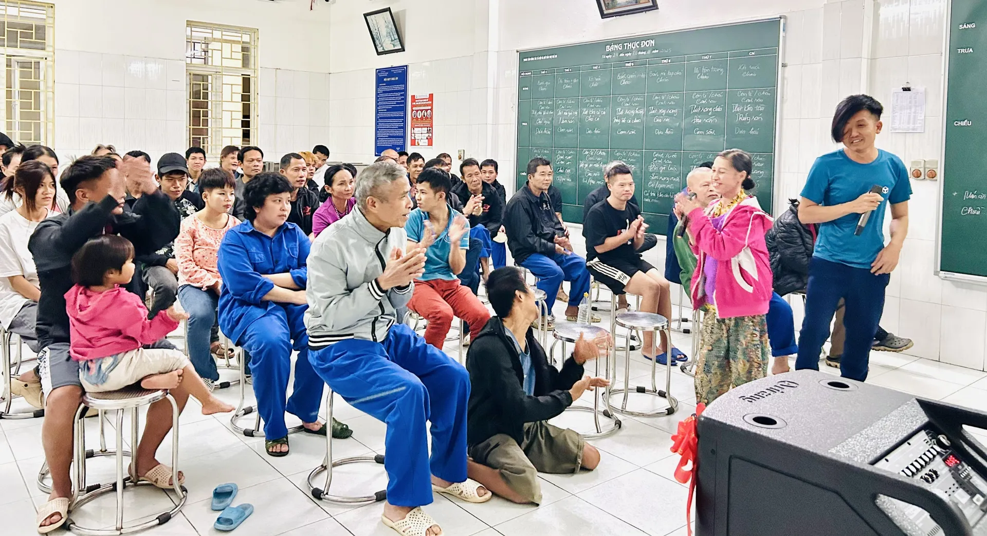 Âm nhạc và tri thức góp phần giúp người lang thang tái hòa nhập cộng đồng