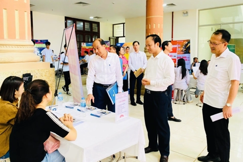 Hà Nội giải quyết việc làm cho người lao động nghỉ việc do sắp xếp tổ chức bộ máy