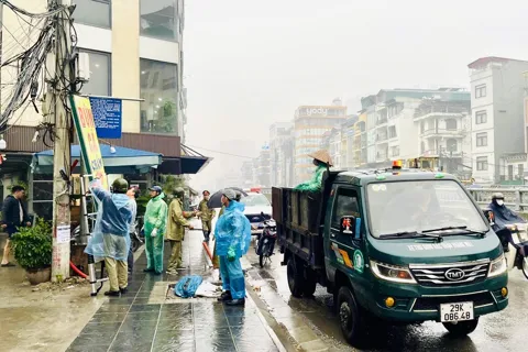 Phường Hoàng Mai ra quân Lập lại trật tự, kỷ cương, văn minh đô thị