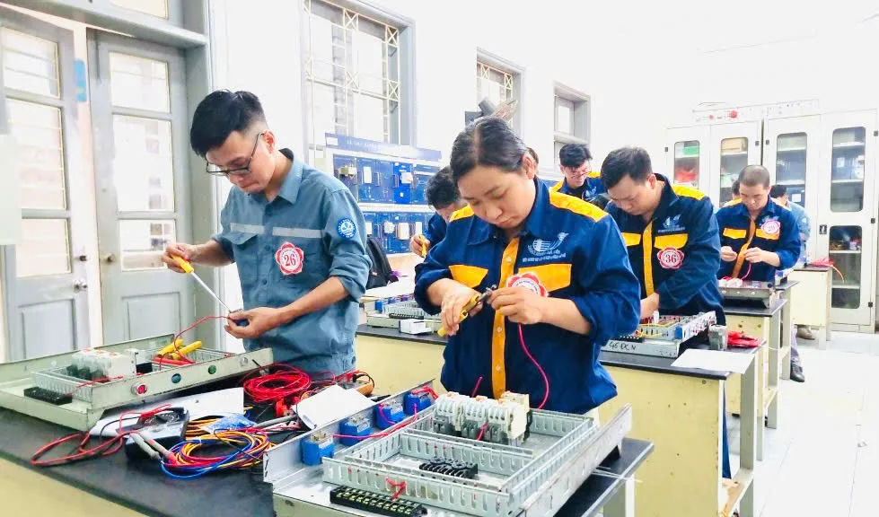Hội thi Thợ giỏi TP Hà Nội năm 2025: tôn vinh 11 nghề với nhiều giải thưởng giá trị