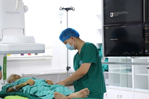 Bộ Y tế hướng dẫn thực hiện quy định mới về khám bệnh, chữa bệnh bảo hiểm y tế