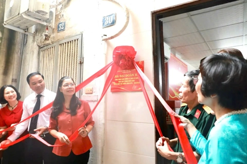 Khẩn trương thực hiện Đề án về hỗ trợ xây dựng mới, cải tạo, sửa chữa nhà ở đối với người có công, thân nhân liệt sĩ