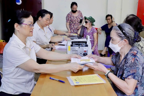 Thay đổi hình thức nhận lương hưu, trợ cấp bảo hiểm xã hội