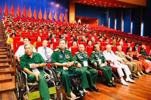 Bộ Nội vụ đề xuất chế độ, kinh phí điều dưỡng người có công