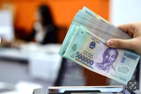 Đủ tuổi nghỉ hưu vẫn đóng bảo hiểm xã hội được tính thế nào?