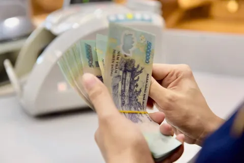 Bộ Nội vụ đề xuất cách tính mới cho các hình thức trả lương tối thiểu vùng