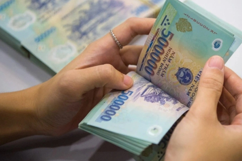 Tăng lương tối thiểu 7,2% từ 1/1/2026, mức lương qua đào tạo cao hơn ít nhất 7%