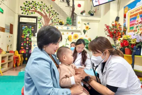 Hà Nội chăm lo toàn diện cho trẻ em Thủ đô 