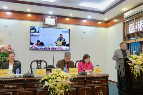 Chủ nhiệm Uỷ ban Kiểm tra Trung ương Trần Sỹ Thanh tiếp xúc cử tri TP Hà Nội