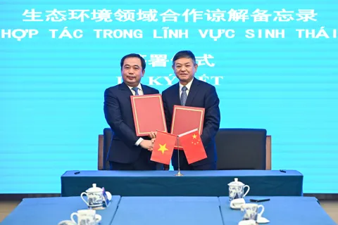 Việt Nam - Trung Quốc ký bản ghi nhớ hợp tác trong lĩnh vực sinh thái và môi trường