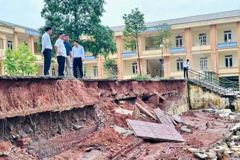 Hà Nội: sớm khắc phục sạt lở tại xã Ba Vì