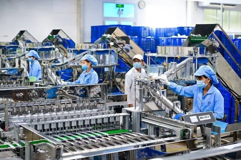 Doanh nghiệp vẫn loay hoay với tiết kiệm điện, vì sao?