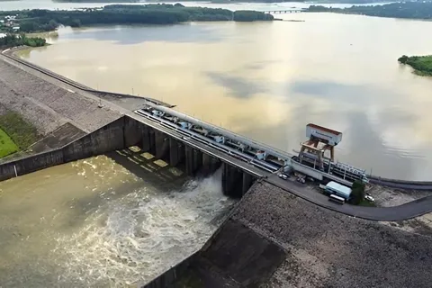 Lũ sông Cầu lên nhanh do hồ Núi Cốc xả nước, 5 xã khu vực Sóc Sơn đề phòng ngập lụt