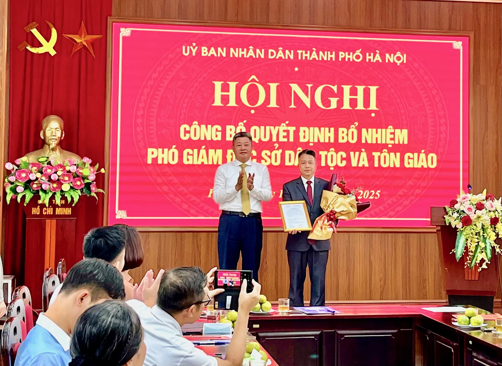 Sở Dân tộc và Tôn giáo Hà Nội có thêm 1 Phó Giám đốc