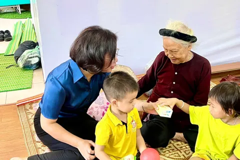 Xã Trung Giã: bảo đảm điều kiện sống cho người dân trong bão lũ