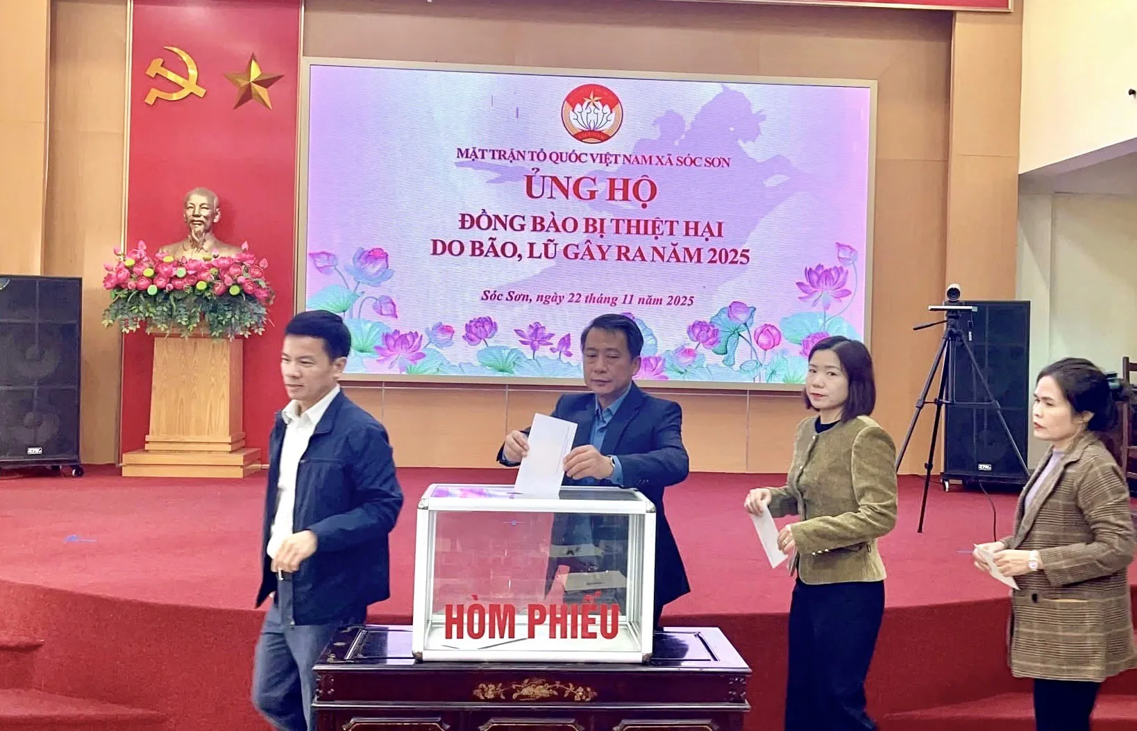 Xã Sóc Sơn phát động ủng hộ đồng bào miền Trung - Tây Nguyên khắc phục hậu quả mưa lũ