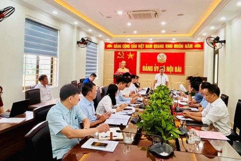 Chuẩn bị tốt nhất các điều kiện để tổ chức Đại hội Đảng bộ xã Nội Bài lần thứ I