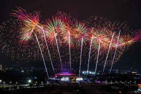 Đêm nghệ thuật “Dưới lá cờ vẻ vang của Đảng”: Đại nhạc hội pháo hoa chưa từng có ở Việt Nam