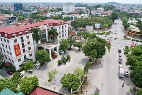 Xã Sóc Sơn về đích sớm Chiến dịch “10 ngày đêm làm sạch, chuẩn hoá dữ liệu tổ chức đảng, đảng viên”