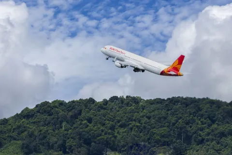 Sun PhuQuoc Airways bay đúng giờ nhất trong tháng 12/2025