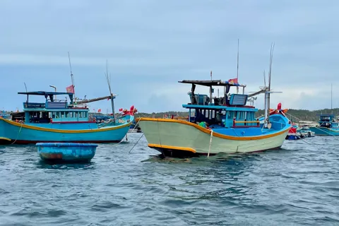Ứng phó chủ động, “từ sớm từ xa” với bão số 9