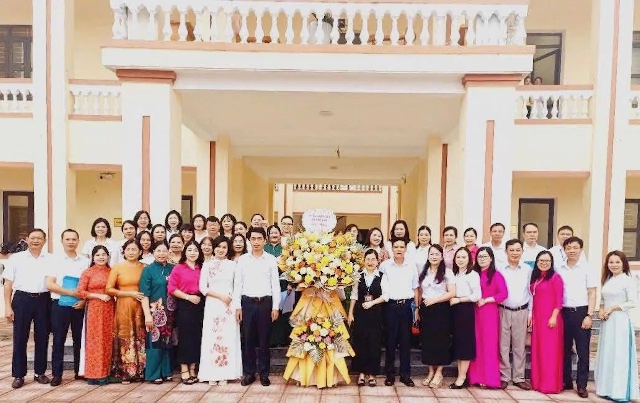 Hà Nội: công bố và trao quyết định nhân sự tại xã Nội Bài