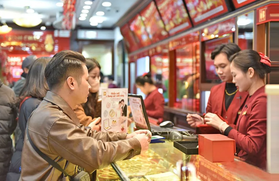 Giá vàng trong nước - thế giới, vì sao chênh lệch hàng chục triệu đồng?