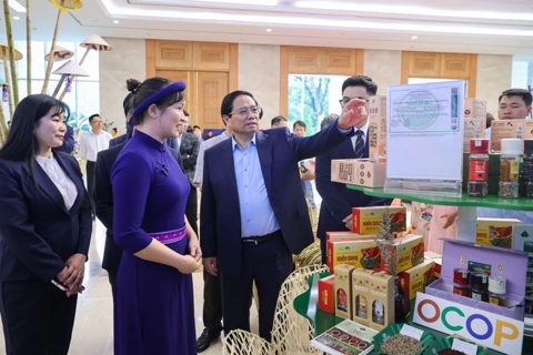 Thủ tướng Phạm Minh Chính: tuyệt đối không để xảy ra lãng phí trong thực hiện Chương trình mục tiêu Quốc gia