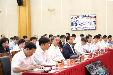 Tổng Bí thư Tô Lâm chủ trì hội nghị sơ kết công tác phát triển khoa học, công nghệ, đổi mới sáng tạo và chuyển đổi số