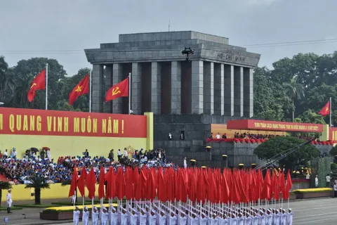 Lan tỏa tinh thần góp ý vào các văn kiện Đại hội XIV của Đảng từ cơ sở