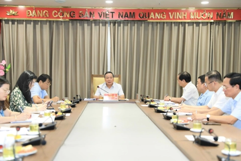 Xây dựng dự thảo Báo cáo Chính trị Đại hội XVIII Đảng bộ TP đảm bảo chất lượng, toàn diện nhất