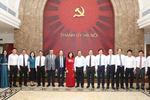 Báo chí đồng hành, chia sẻ cùng sự phát triển của Thủ đô Hà Nội
