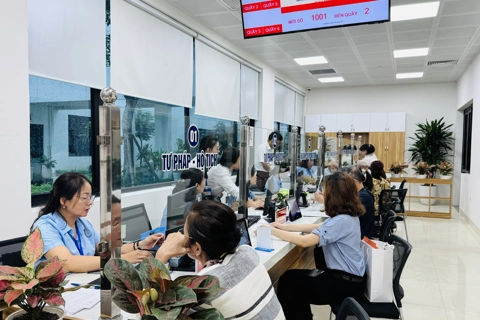 Phường Ô Chợ Dừa: Tổ chức tinh gọn, vận hành chuyên nghiệp chính quyền địa phương hai cấp