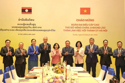 Thúc đẩy hơn nữa quan hệ hợp tác giữa hai Thủ đô Hà Nội và Vientiane
