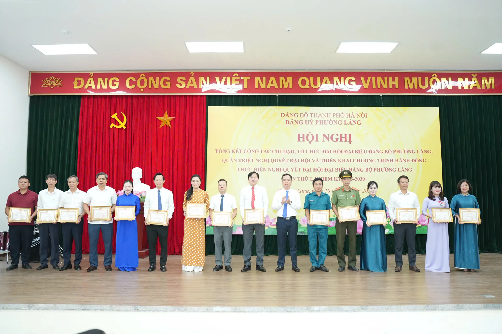Phường Láng tổng kết công tác chỉ đạo Đại hội Đảng bộ phường lần thứ I