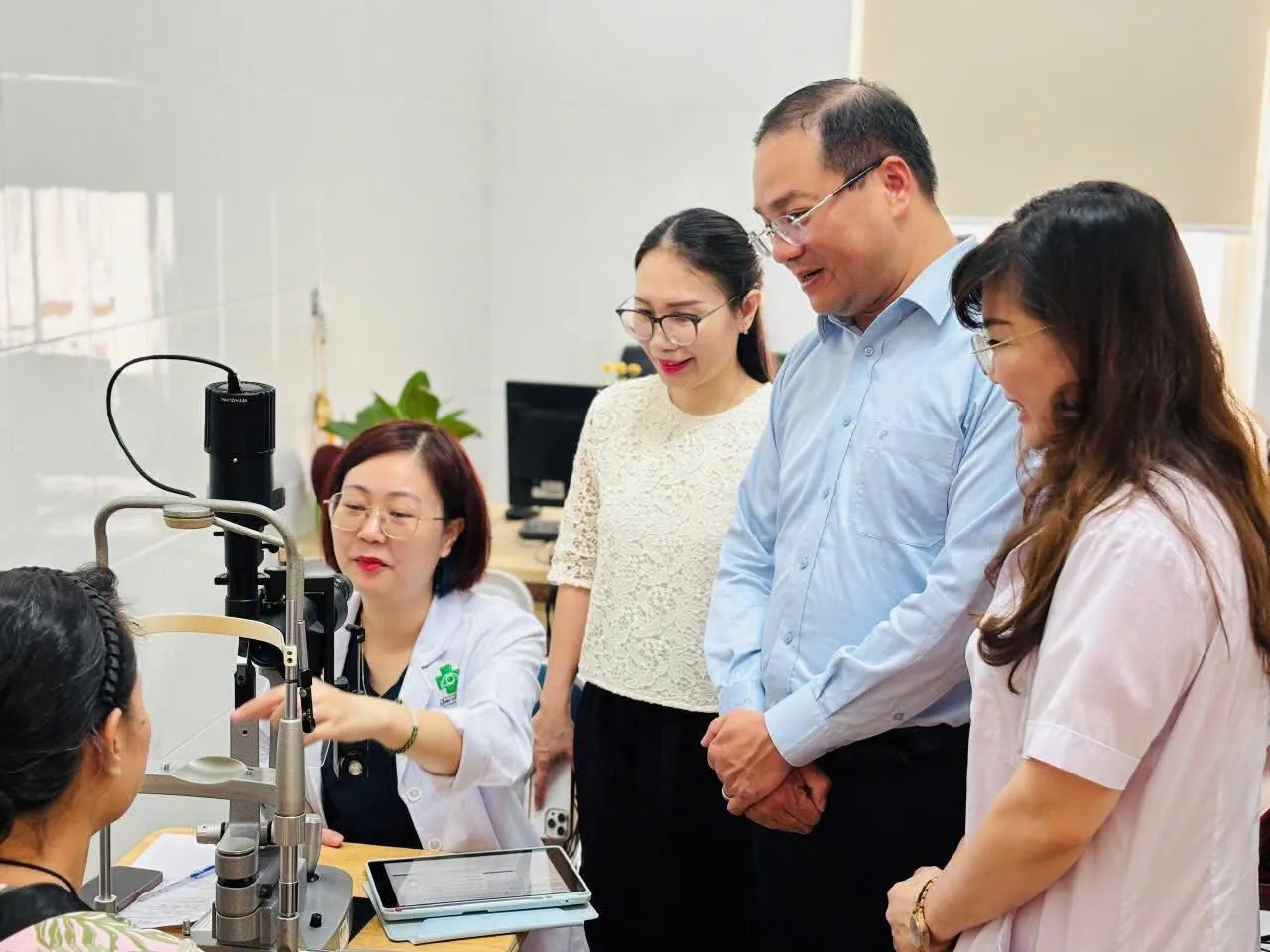 Các phường tập trung chăm lo sức khỏe cho người cao tuổi