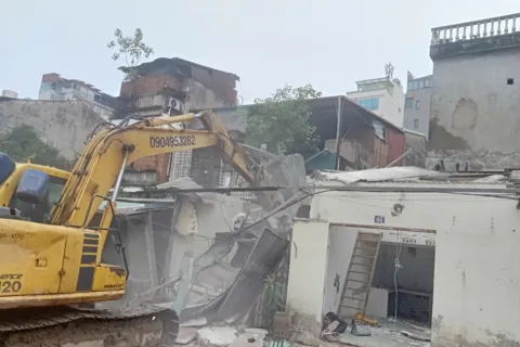 Hà Nội: quyết tâm bàn giao mặt bằng dự án đường Vành đai 1 trước ngày 15/12/2025