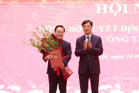 Đồng chí Nguyễn Đức Trung được điều động, phân công làm Phó Bí thư Thành ủy Hà Nội
