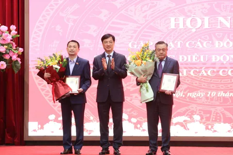 Thành ủy Hà Nội tri ân các đồng chí được điều động, nhận nhiệm vụ mới tại Trung ương