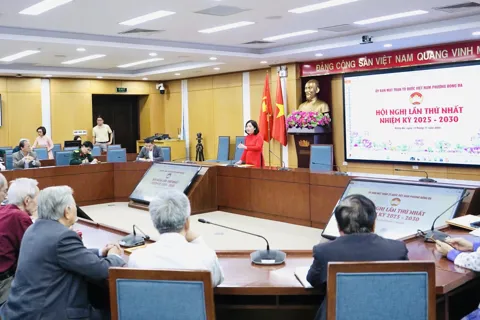 Phường Đống Đa phát huy dân chủ, góp ý sâu sắc vào dự thảo Văn kiện Đại hội XIV của Đảng