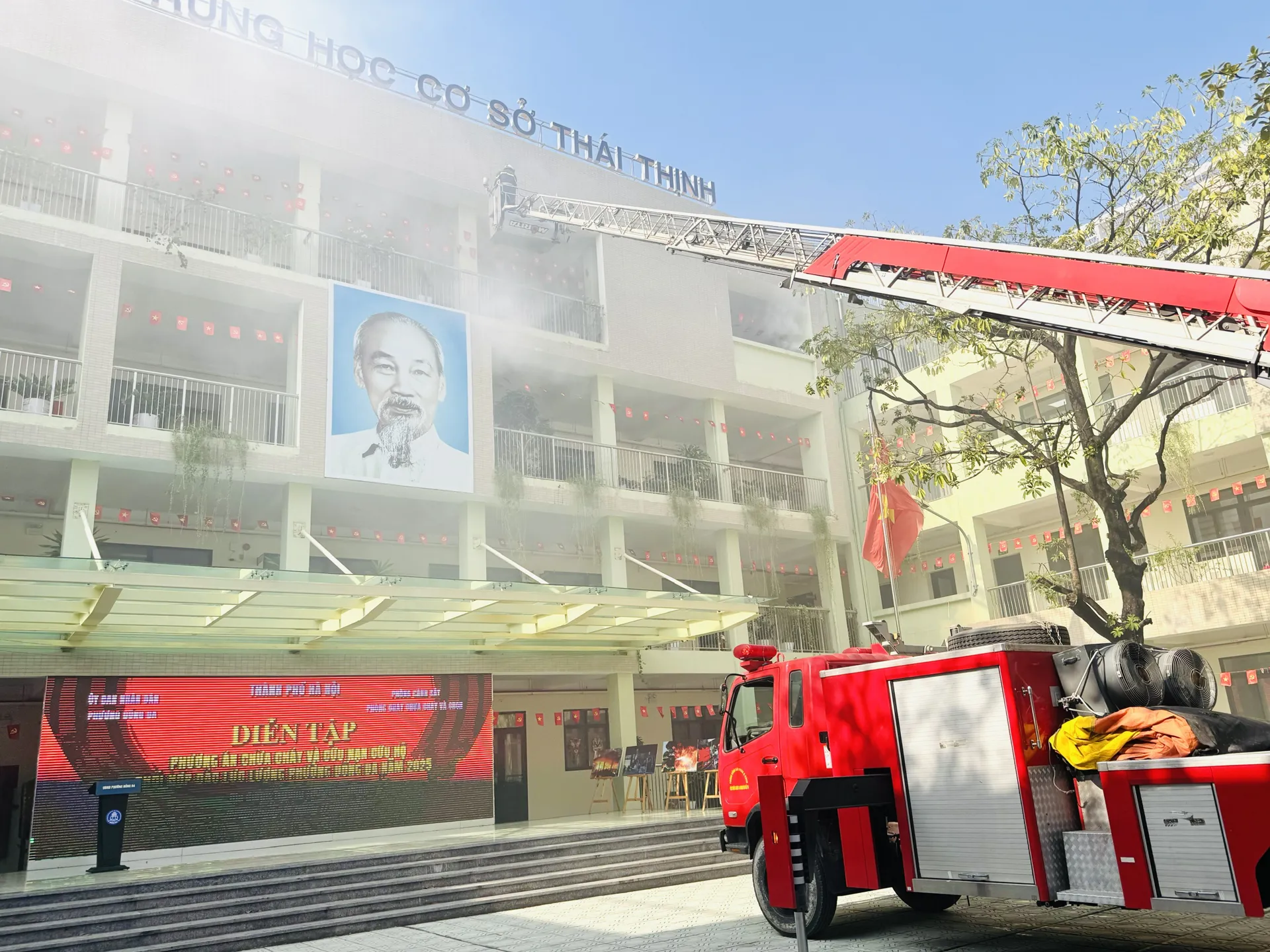 Đống Đa siết chặt quản lý, xây dựng “phường an toàn phòng cháy chữa cháy”