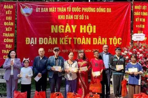 Rộn ràng những Ngày hội Đại đoàn kết toàn dân trên địa bàn phường Đống Đa