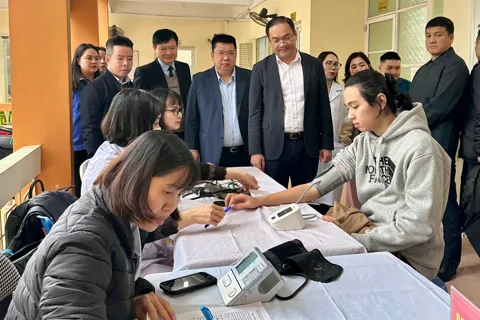 Phường Đống Đa khám sơ tuyển sức khỏe công dân thực hiện nghĩa vụ quân sự năm 2026