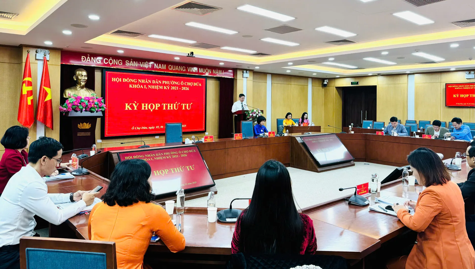 HĐND phường Ô Chợ Dừa quyết nghị nhiều giải pháp đột phá cho năm 2026