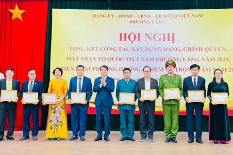 Phường Láng hoàn thành và vượt 10/10 chỉ tiêu phát triển kinh tế - xã hội năm 2025