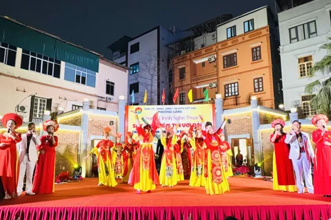 “Sắt son niềm tin với Đảng” - lan tỏa niềm tin với Đảng qua chương trình nghệ thuật đặc sắc